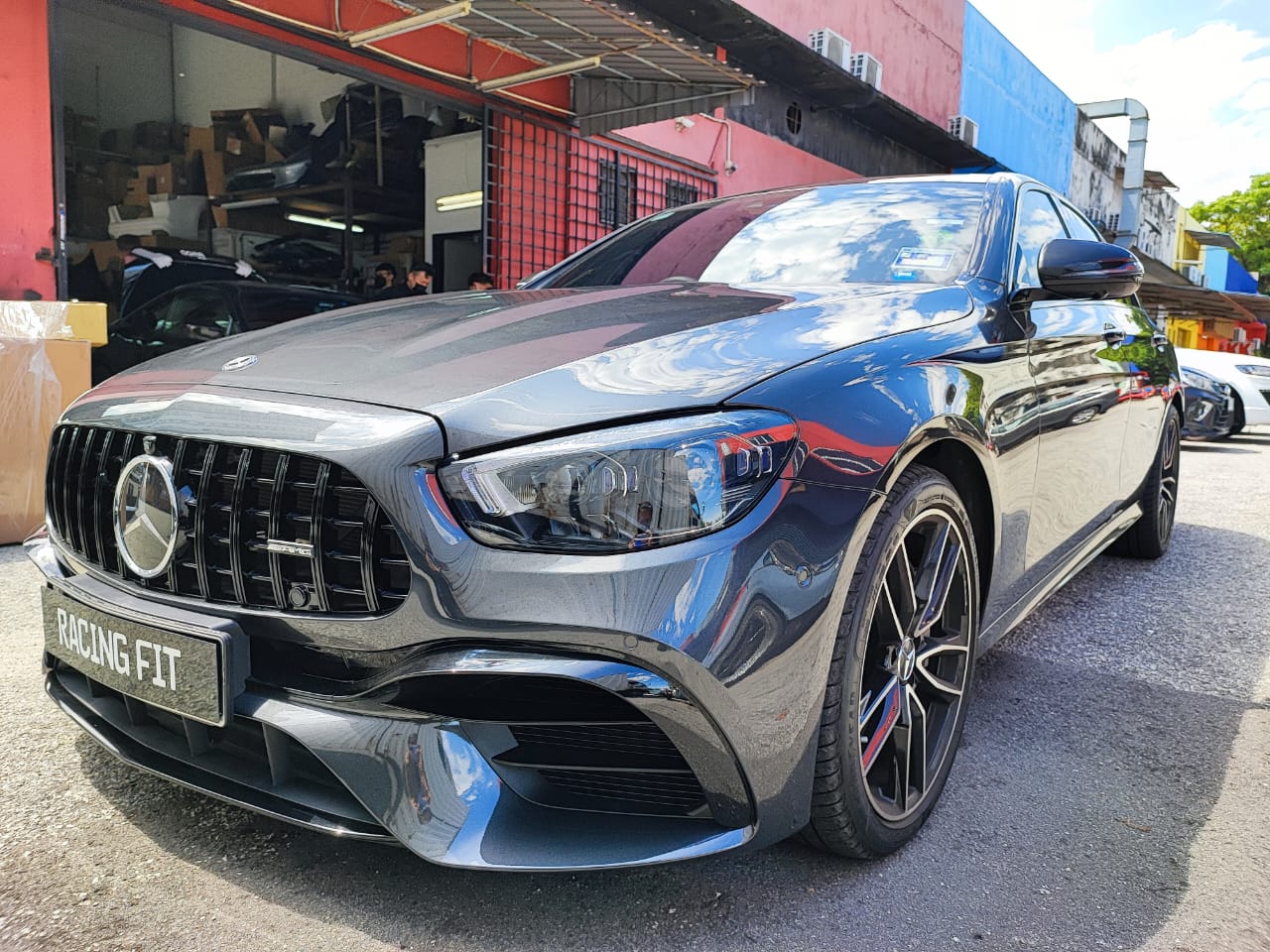 w213 E63S FACELIFT BODYKIT CONVERSION